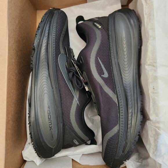 Nike Mens Vomero 18 Gore-TEX Black/Anthracite 8 Medium main image 9